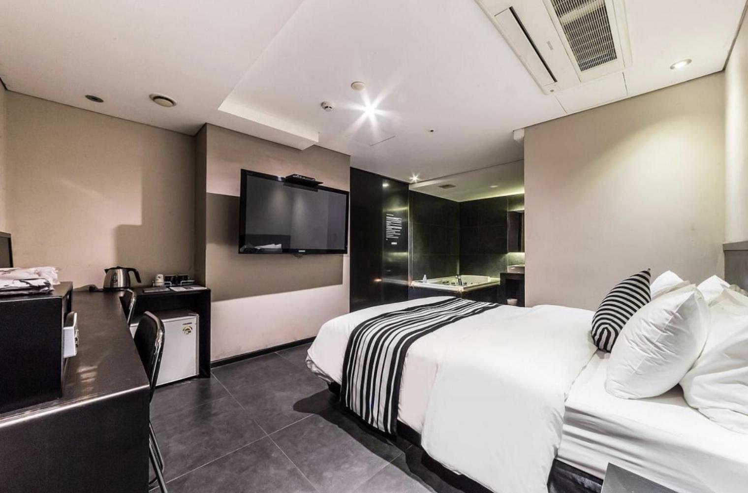 Adlige Hotel Seoul Ngoại thất bức ảnh